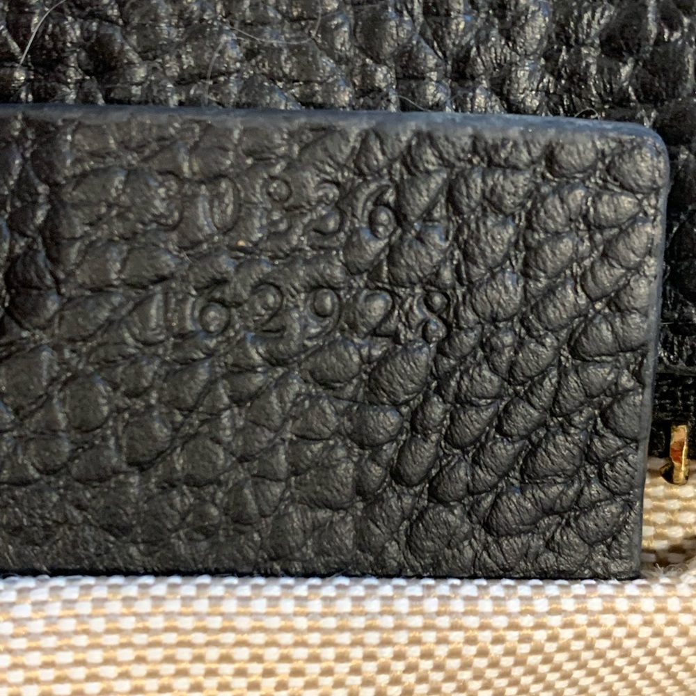 Gucci Black Pebbled Leather Crossbody Camera Bag with Tassel - Picture 13 of 16